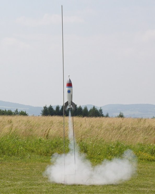 raketa pro poteseni KJerabek-start